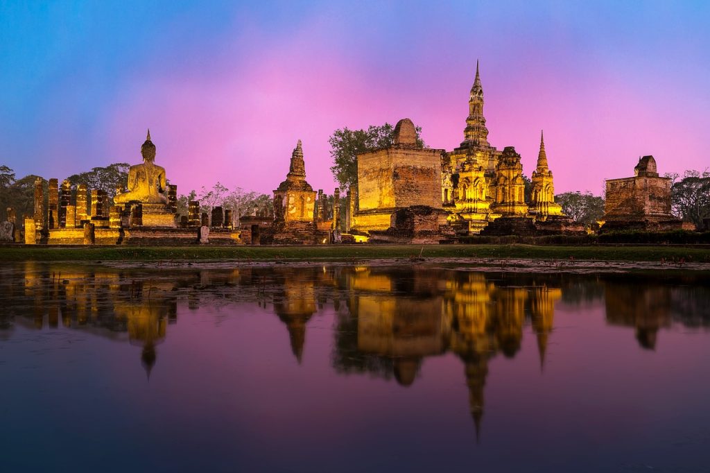 Photo by sasint phra nakhon si ayutthaya, lagoon, reflection